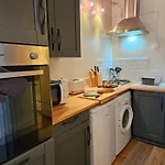 La Forge - Historical In Apartment *